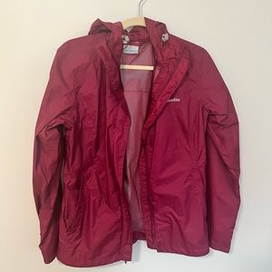 Columbia maroon windbreaker, S